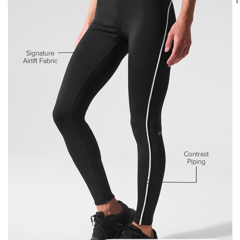ALO Yoga Black and White Leggings